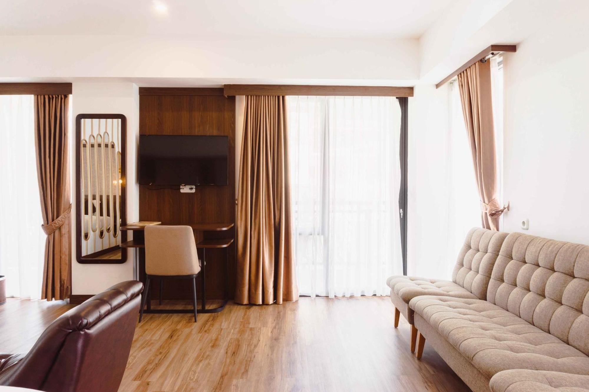 Fahira Hotel Syariah Bukittinggi Exterior foto